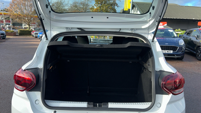 Dacia Sandero Stepway 1.0 TCe Essential 5dr Petrol Hatchback